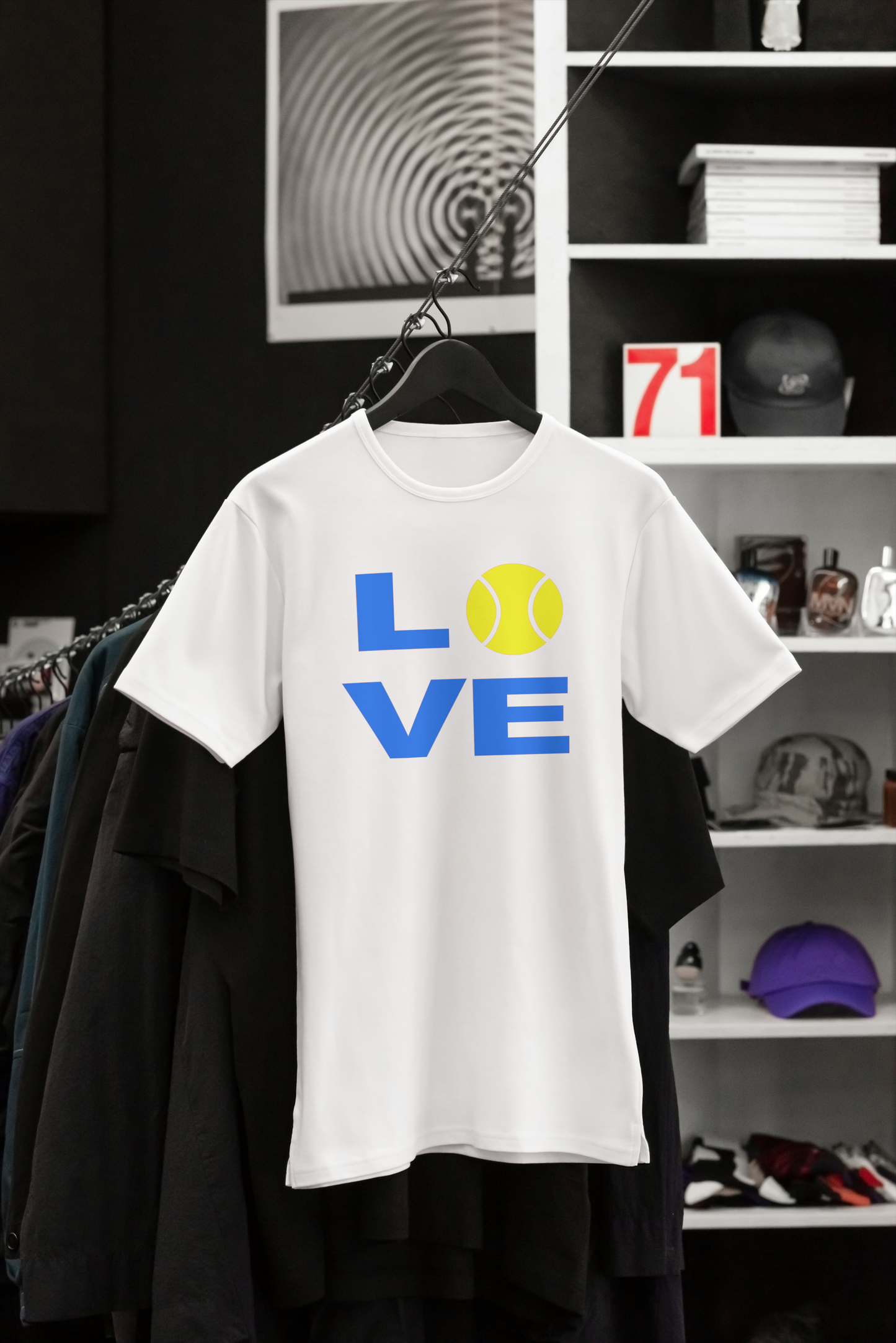 LOVE T-shirt w/Padel Ball Design