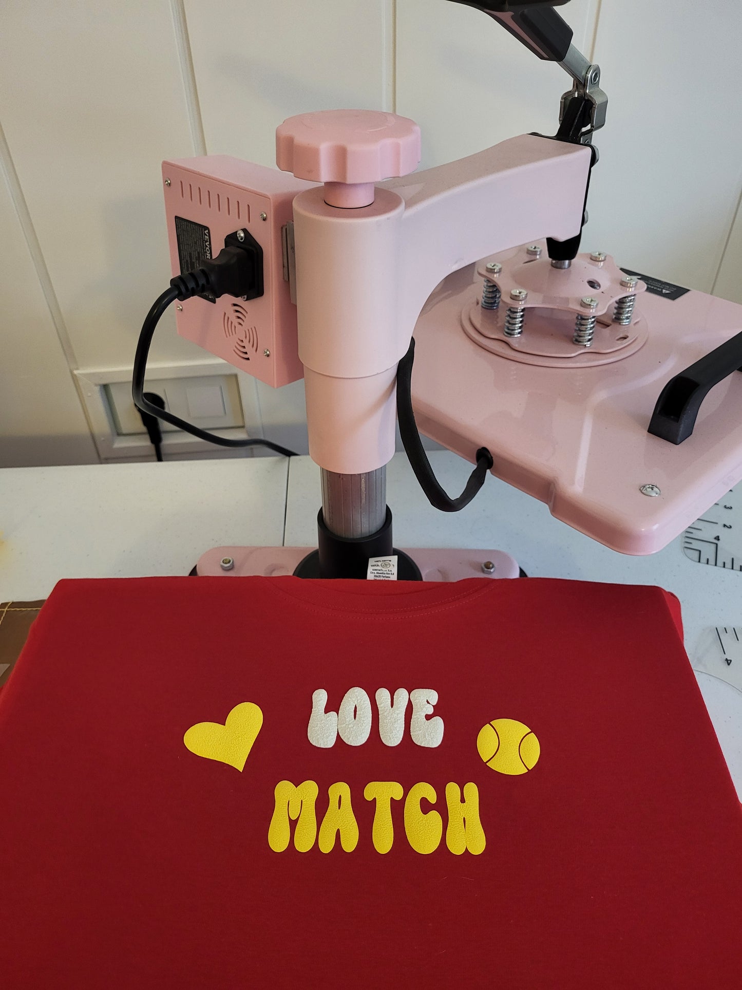 Love Match T-Shirt Glow in the Dark White Letters -Yellow Puff Heart & Padel Ball